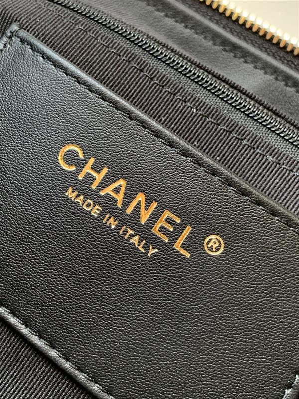 2026127213722305 900